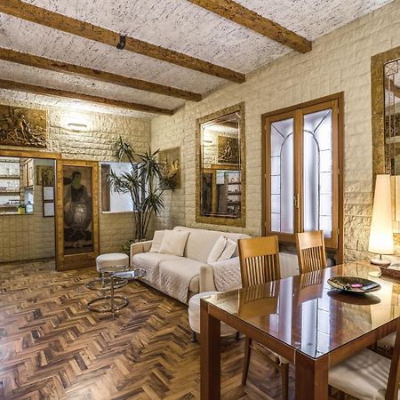 רומא Fontana Di Trevi Charming Apartment מראה חיצוני תמונה