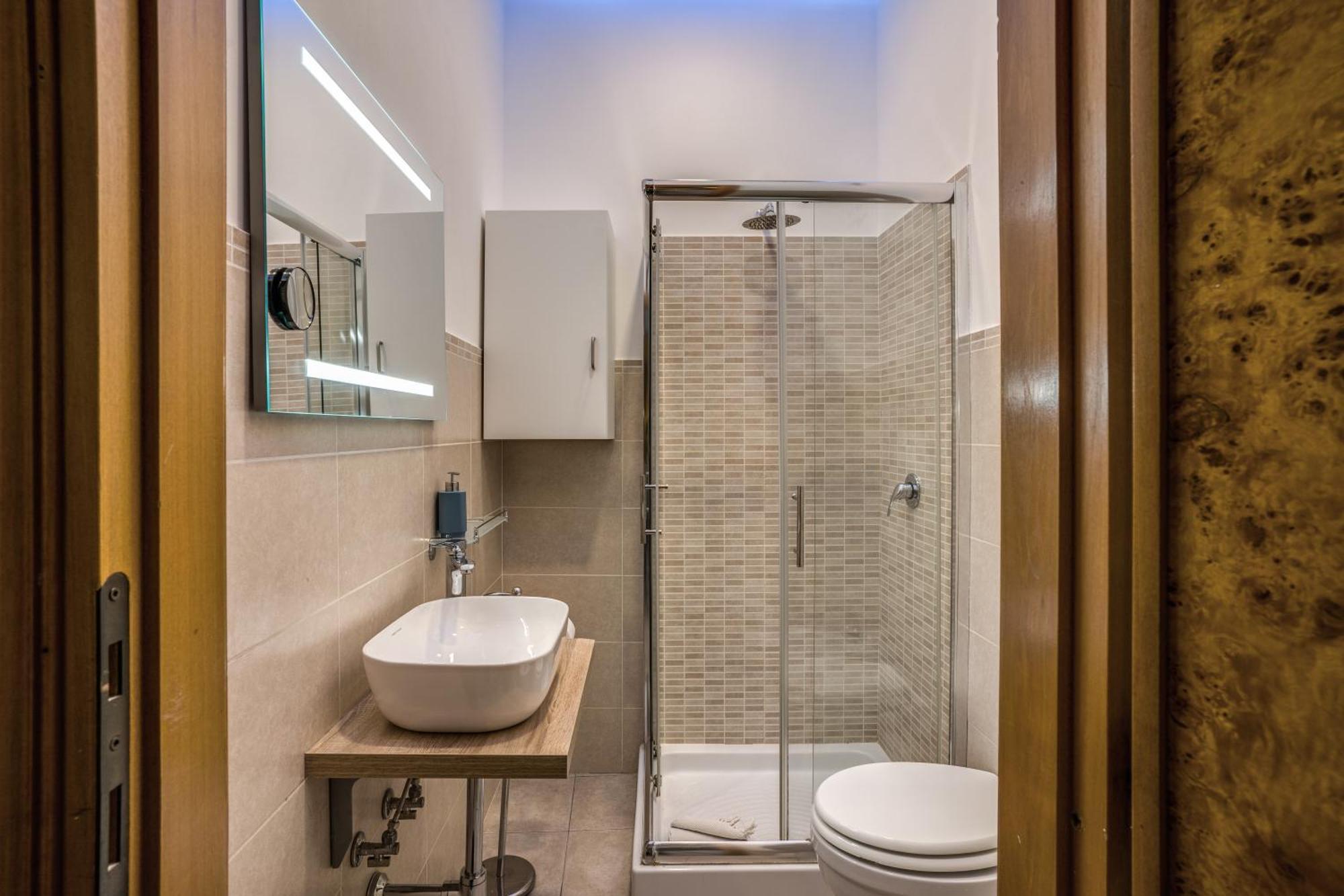 רומא Fontana Di Trevi Charming Apartment מראה חיצוני תמונה