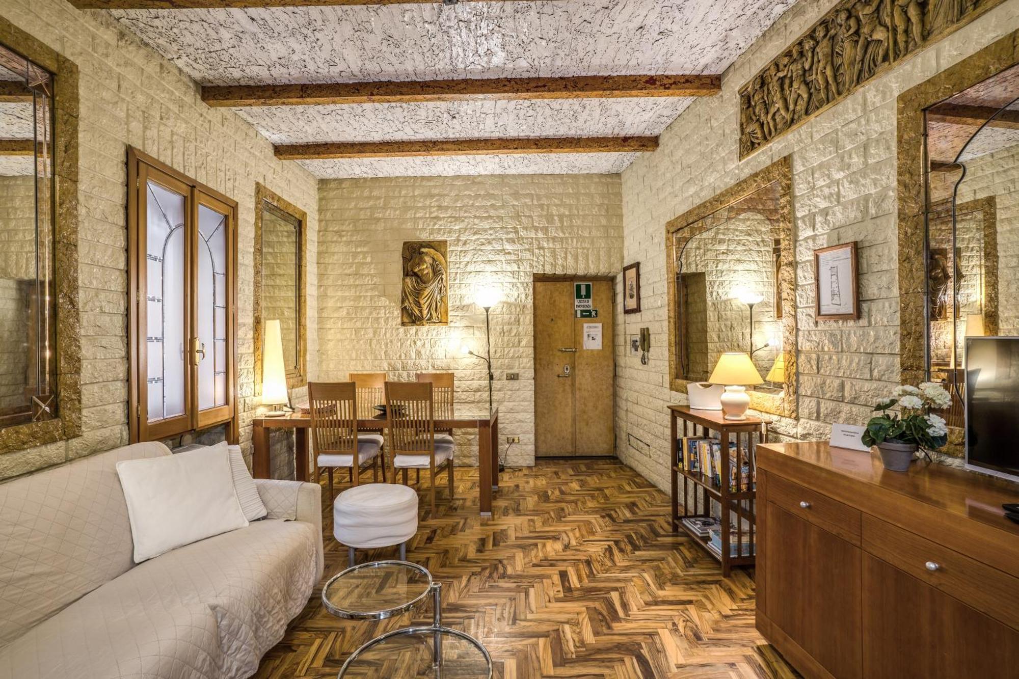 רומא Fontana Di Trevi Charming Apartment מראה חיצוני תמונה