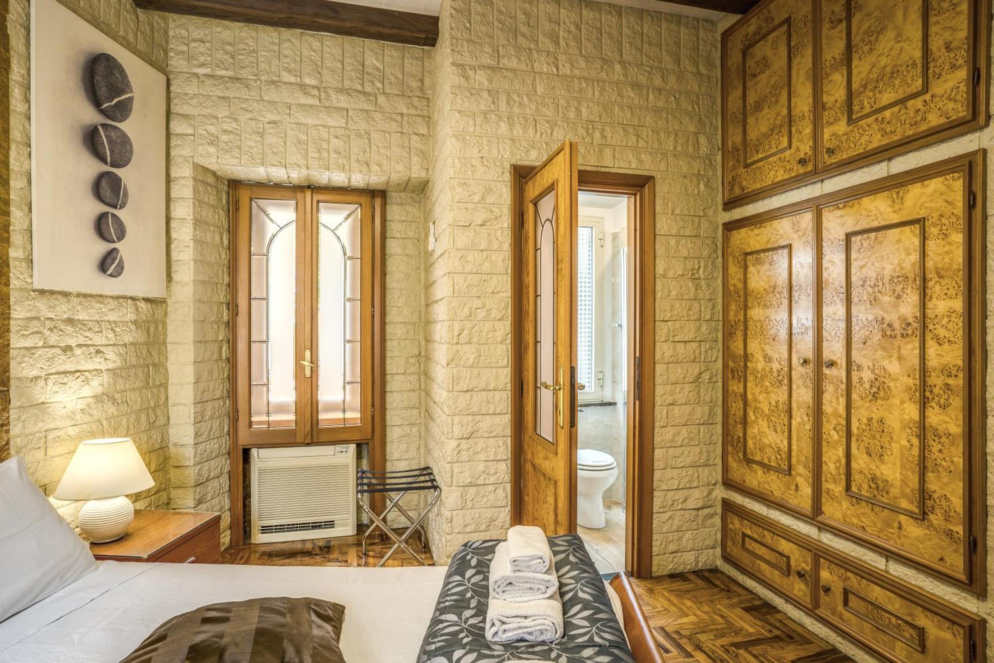 רומא Fontana Di Trevi Charming Apartment מראה חיצוני תמונה