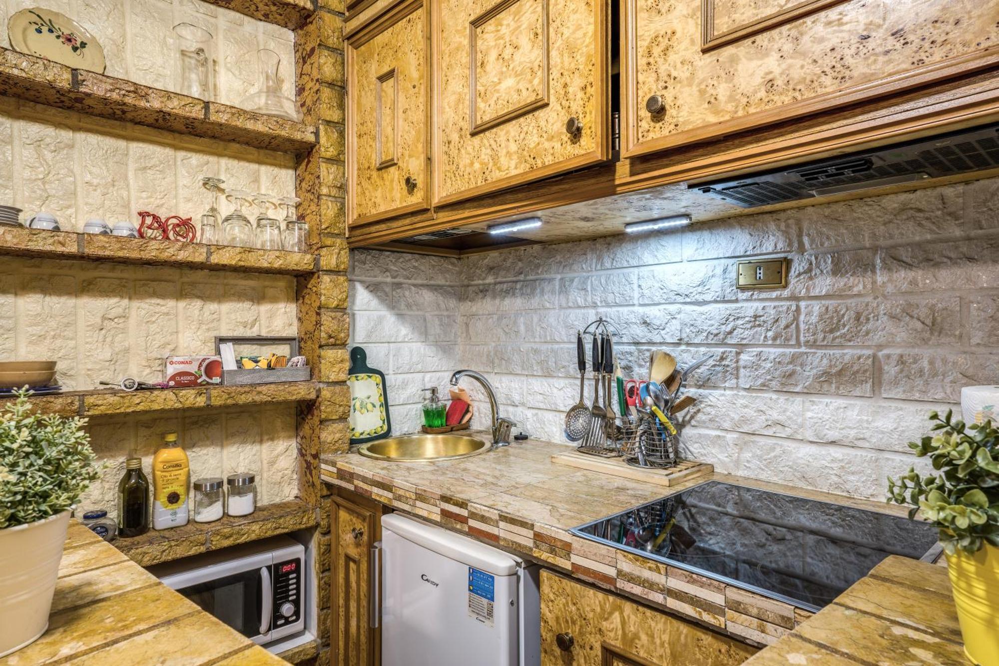 רומא Fontana Di Trevi Charming Apartment מראה חיצוני תמונה